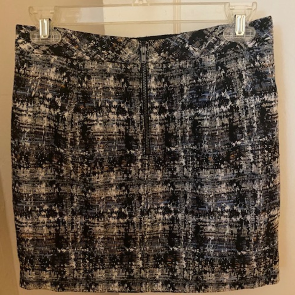 NWT J Crew mini skirt Size 00 - Picture 2 of 5